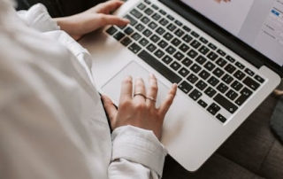 Essential Laptop Charger User Guide: Maximize Safety and Efficiency