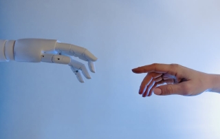 Beyond Algorithms: AI-Powered Personalization and the Human Touch