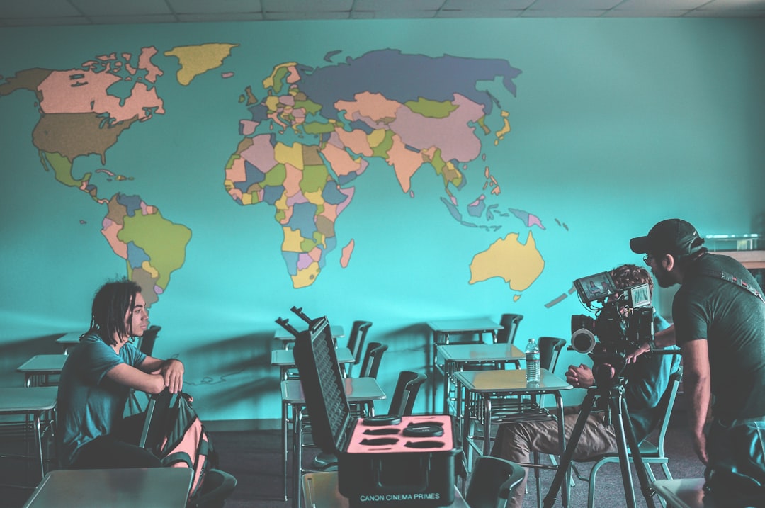 Beyond the Byline: Unlocking Global Opportunities with Journalism Fellowships