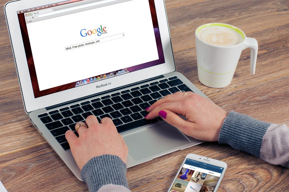 The EU's Digital Markets Act: A New Era for Apple & Google