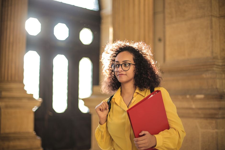 Win Journalism Scholarships: Your Guide to Funding Your Future