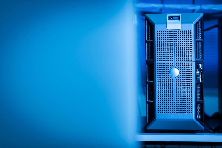 AI Data Centers: The Fierce Battle for Power and Land
