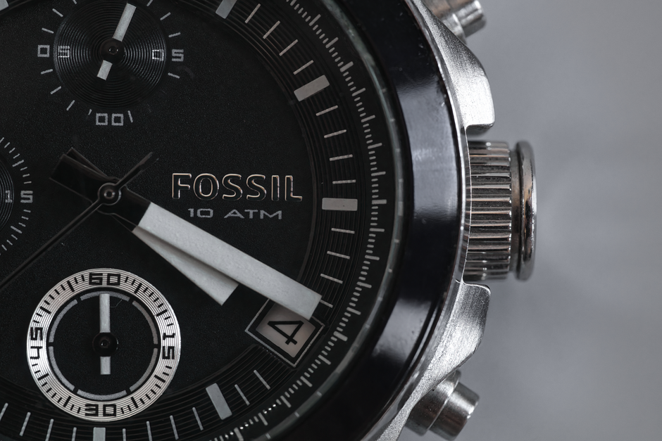 Beyond the Waitlist: 10 Smart Watch Brands to Buy Now