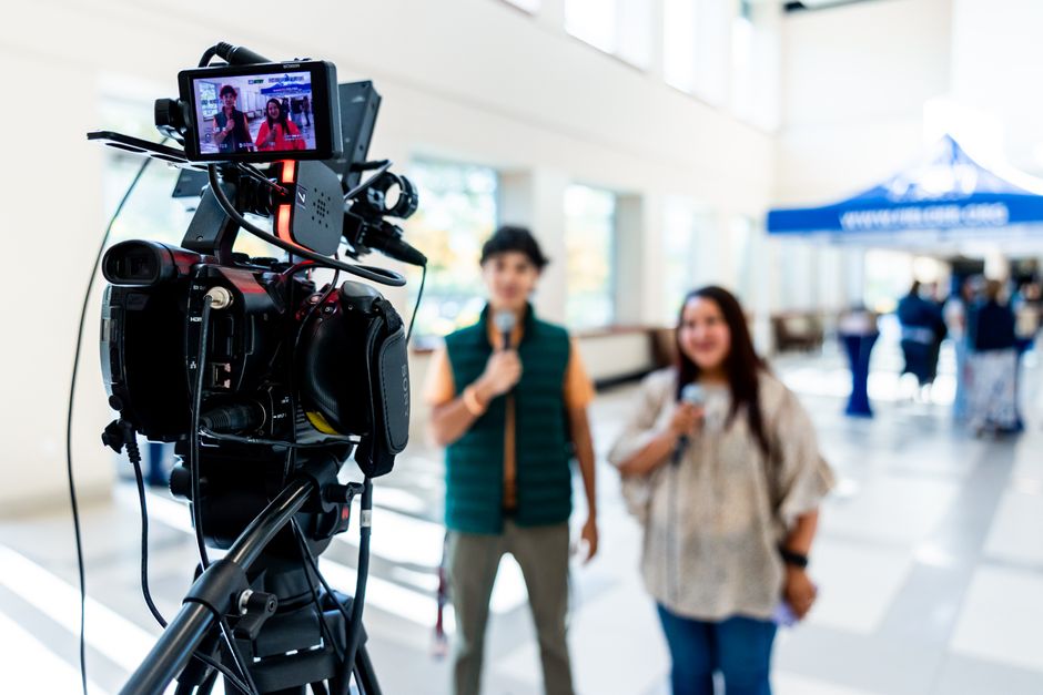 The Fellowship Effect: A Guide to Transformative Journalism Programs