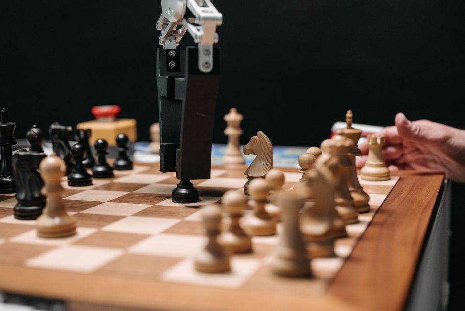 Meta vs. Amazon: Inside the Escalating AI Agent Wars